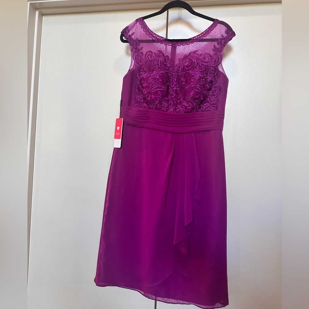 Size 14 JJ’s House Dress Color: Orchid